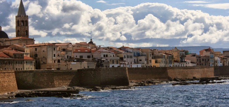 Alghero – Stadtromantik auf Sardinien Alghero – Stadtromantik auf Sardinien